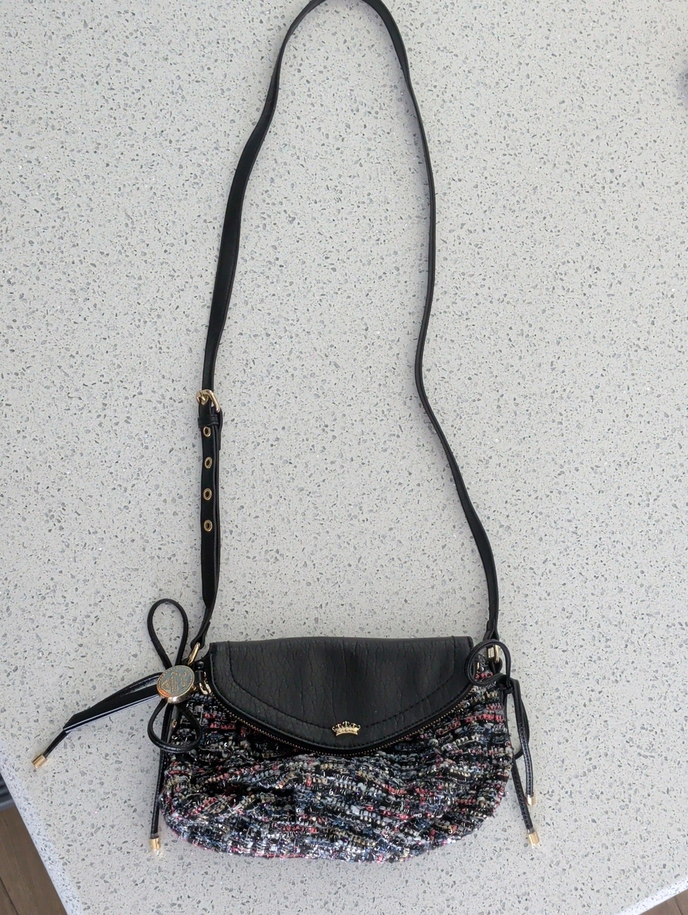 Nwot Juicy Couture Black And Blue Tweed Crossbody Bag with Gold Accent